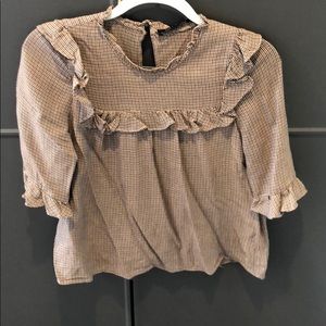 Checkered three quarter sleeve shirt